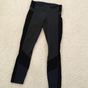 Lululemon High Waisted 7/8 Legging Luxtreme